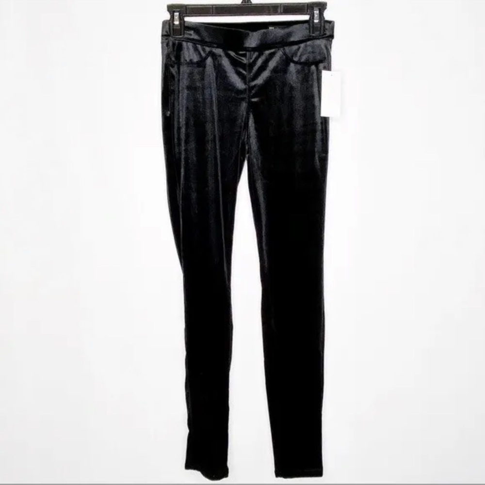 Blank NYC Black Velvet Pull-on Leggings that look like Pants Sz 27